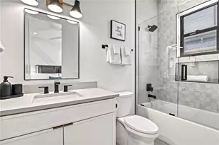 129 McKinley Dr, Sarasota, FL 34236 - Photo 18