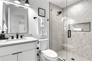 129 McKinley Dr, Sarasota, FL 34236 - Photo 46