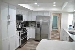 726 Birdsong Ln, Sarasota, FL 34242 - Photo 18