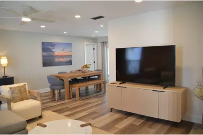 726 Birdsong Lane, Sarasota, FL 34242 - Photo 8