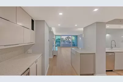 988 Blvd Of The Arts #311, Sarasota, FL 34236 - Photo 6