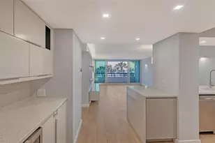 988 Blvd of the Arts, Sarasota, FL 34236 - Photo 6