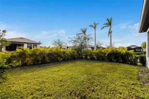 1901 6th St E, Palmetto, FL 34221 - Photo 32