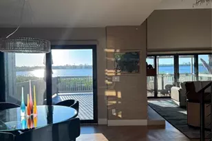 1323 Landings Dr, Sarasota, FL 34231 - Photo 18