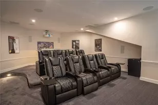 1541 Bay Point Dr, Sarasota, FL 34236 - Photo 38