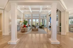 1541 Bay Point Dr, Sarasota, FL 34236 - Photo 10