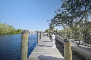 1541 Bay Point Dr, Sarasota, FL 34236 - Photo 44