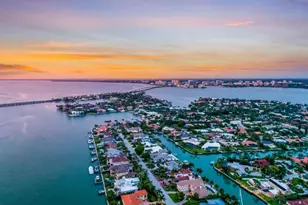 367 W Royal Flamingo Dr, Sarasota, FL 34236 - Photo 90