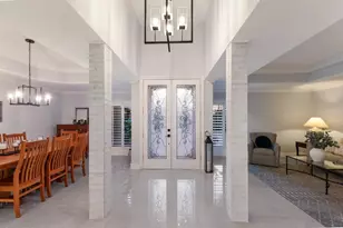 367 W Royal Flamingo Dr, Sarasota, FL 34236 - Photo 6