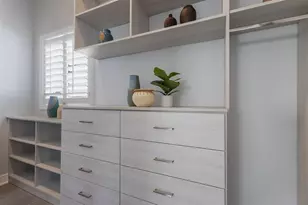 367 W Royal Flamingo Dr, Sarasota, FL 34236 - Photo 58