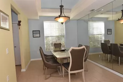 6984 Prosperity Circle #602, Sarasota, FL 34238 - Photo 4