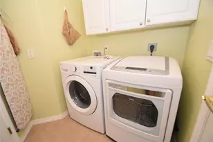 6984 Prosperity Cir, Sarasota, FL 34238 - Photo 16