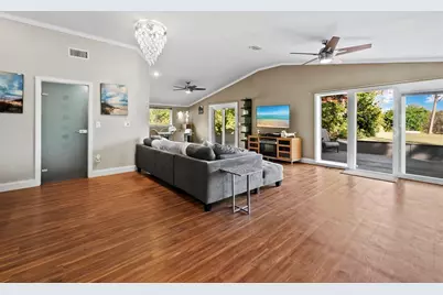 5645 Churchill Downs Road, Sarasota, FL 34241 - Photo 12