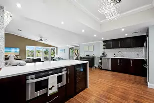 5645 Churchill Downs Rd, Sarasota, FL 34241 - Photo 8