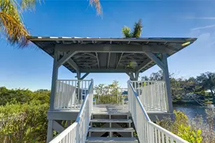 1109 Edgewater Cir, Bradenton, FL 34209 - Photo 56