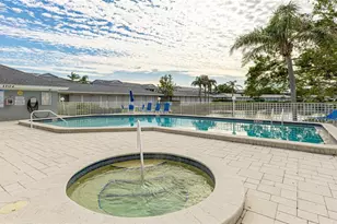 1109 Edgewater Cir, Bradenton, FL 34209 - Photo 40