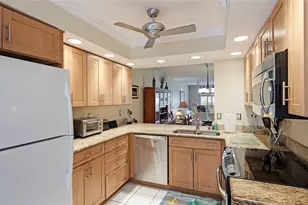 1109 Edgewater Cir, Bradenton, FL 34209 - Photo 6