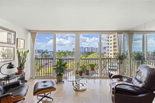 435 S Gulfstream Ave, Sarasota, FL 34236 - Photo 8