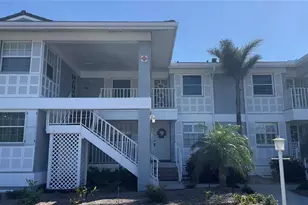 1155 Edgewater Cir, Bradenton, FL 34209 - Photo 2