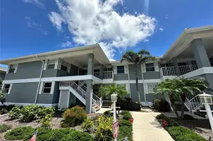 1155 Edgewater Cir, Bradenton, FL 34209 - Photo 2