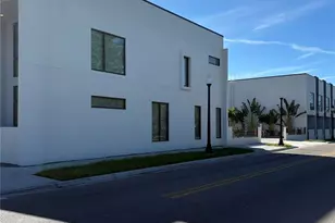 1744 10th St, Sarasota, FL 34236 - Photo 6