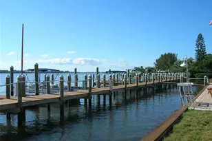 2601 Gulf Dr N, Bradenton Beach, FL 34217 - Photo 16