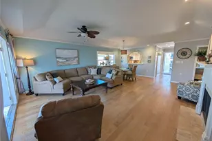 1552 Stickney Point Rd, Sarasota, FL 34231 - Photo 8