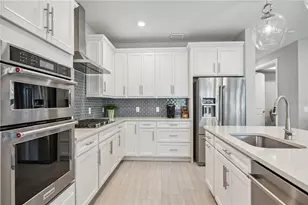 17530 Northwood Pl, Bradenton, FL 34202 - Photo 12