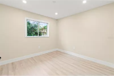 727 N Jefferson Avenue #727, Sarasota, FL 34237 - Photo 18