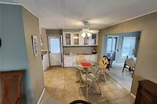 808 53rd Ave E, Bradenton, FL 34203 - Photo 6