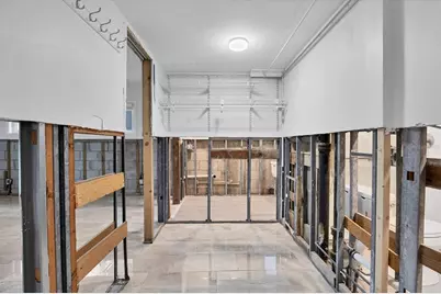 2100 Benjamin Franklin Drive #108, Sarasota, FL 34236 - Photo 28