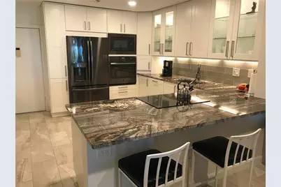 2100 Benjamin Franklin Drive #108, Sarasota, FL 34236 - Photo 12