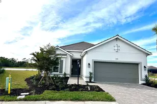 10394 Morning Mist Ln, Sarasota, FL 34241 - Photo 2