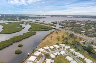 3608 Joyce Dr, Bradenton, FL 34208 - Photo 32