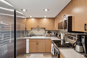 1655 58th Terrace S, Saint Petersburg, FL 33712 - Photo 2