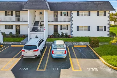 202 47th Avenue Drive W #334, Bradenton, FL 34207 - Photo 1