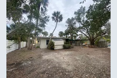 175 Island Circle, Sarasota, FL 34242 - Photo 12