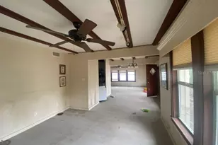 175 Island Cir, Sarasota, FL 34242 - Photo 4