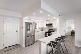 3751 S School Ave, Sarasota, FL 34239 - Photo 4