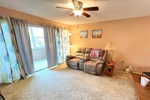 2437 Harbor Blvd, Port Charlotte, FL 33952 - Photo 4