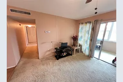 2437 Harbor Boulevard #213, Port Charlotte, FL 33952 - Photo 2