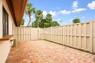 6401 Pelican Dr, Bradenton, FL 34210 - Photo 26