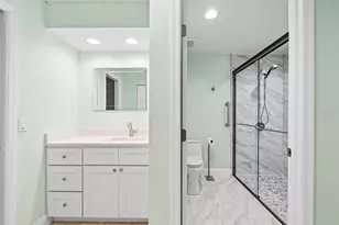 6401 Pelican Dr, Bradenton, FL 34210 - Photo 20