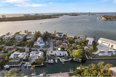31 Lands End Lane, Sarasota, FL 34242 - Photo 2