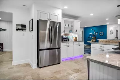 31 Lands End Lane, Sarasota, FL 34242 - Photo 16