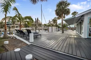 31 Lands End Ln, Sarasota, FL 34242 - Photo 42