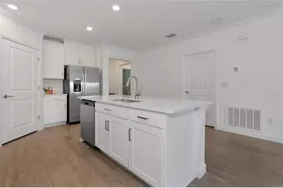 17322 Holly Well Avenue, Wimauma, FL 33598 - Photo 12