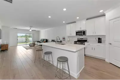 17322 Holly Well Avenue, Wimauma, FL 33598 - Photo 8