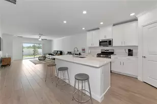 17322 Holly Wl Ave, Wimauma, FL 33598 - Photo 8