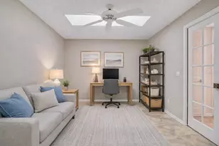 7146 Lakeside Dr, Sarasota, FL 34243 - Photo 12